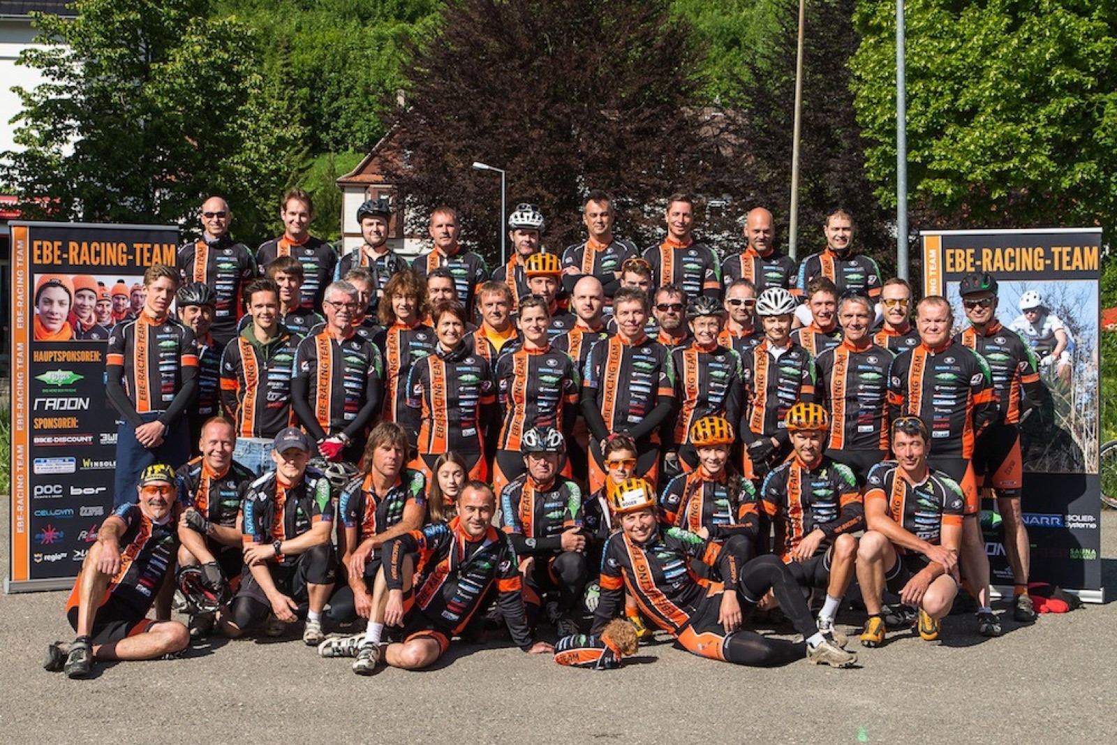 Das ganze EBE-Racing Team gemeinsam